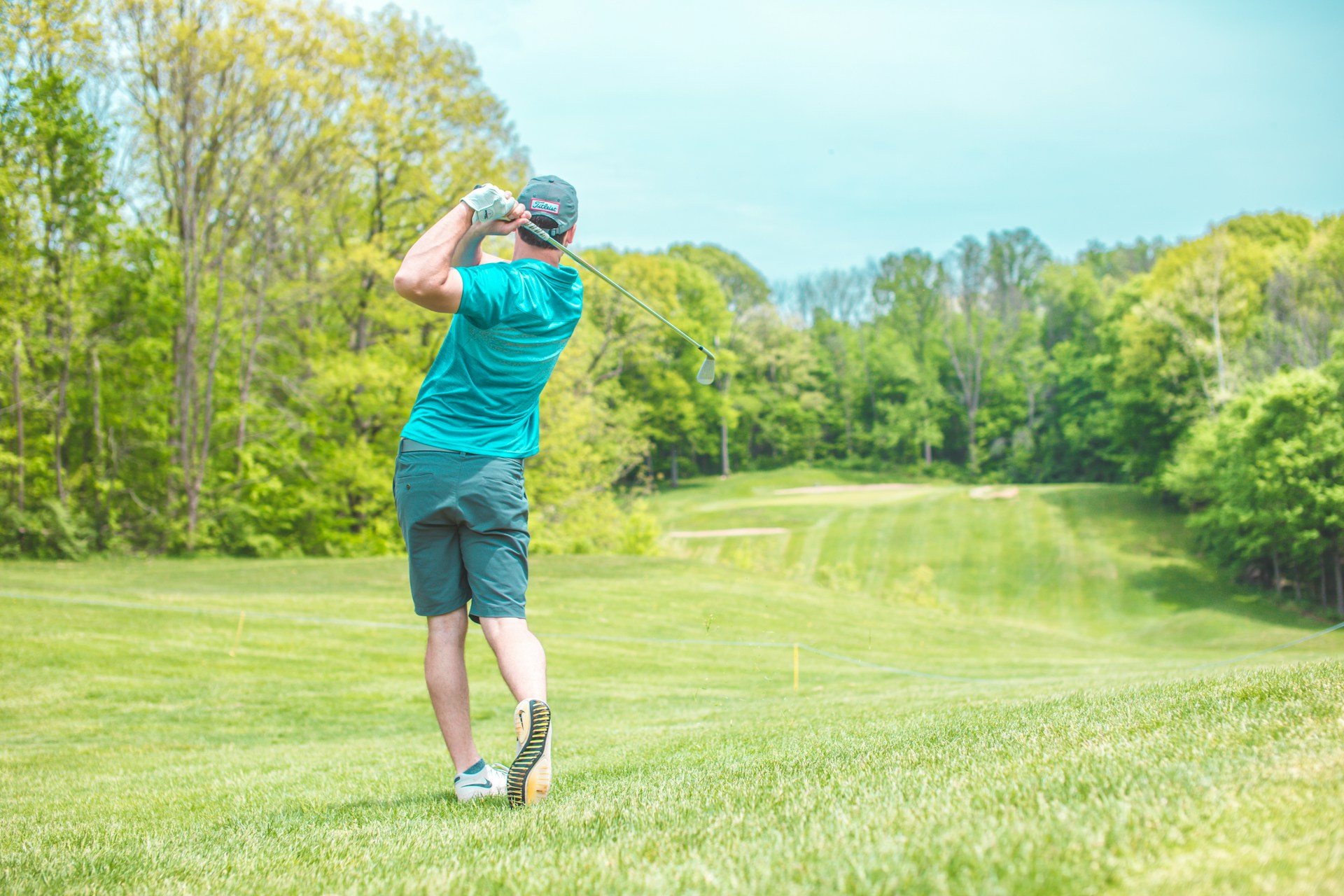 Golf Equipment Discount Store -Golf Equipment Discount Store courtney cook UIBzZV3XQ I unsplash